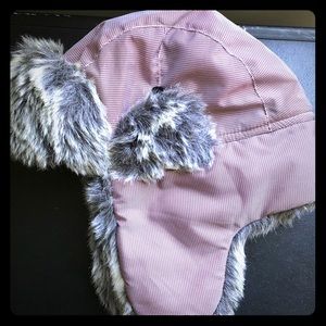 Men’s red and silver checkered furry winter hat